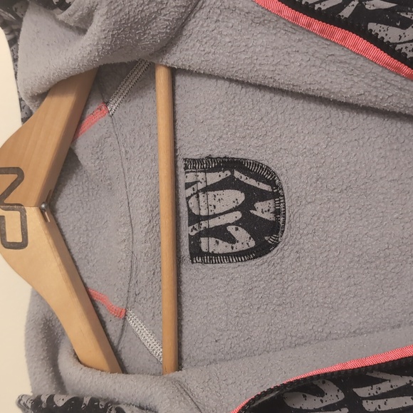 Ivivva zip up hoodie - Picture 6 of 10